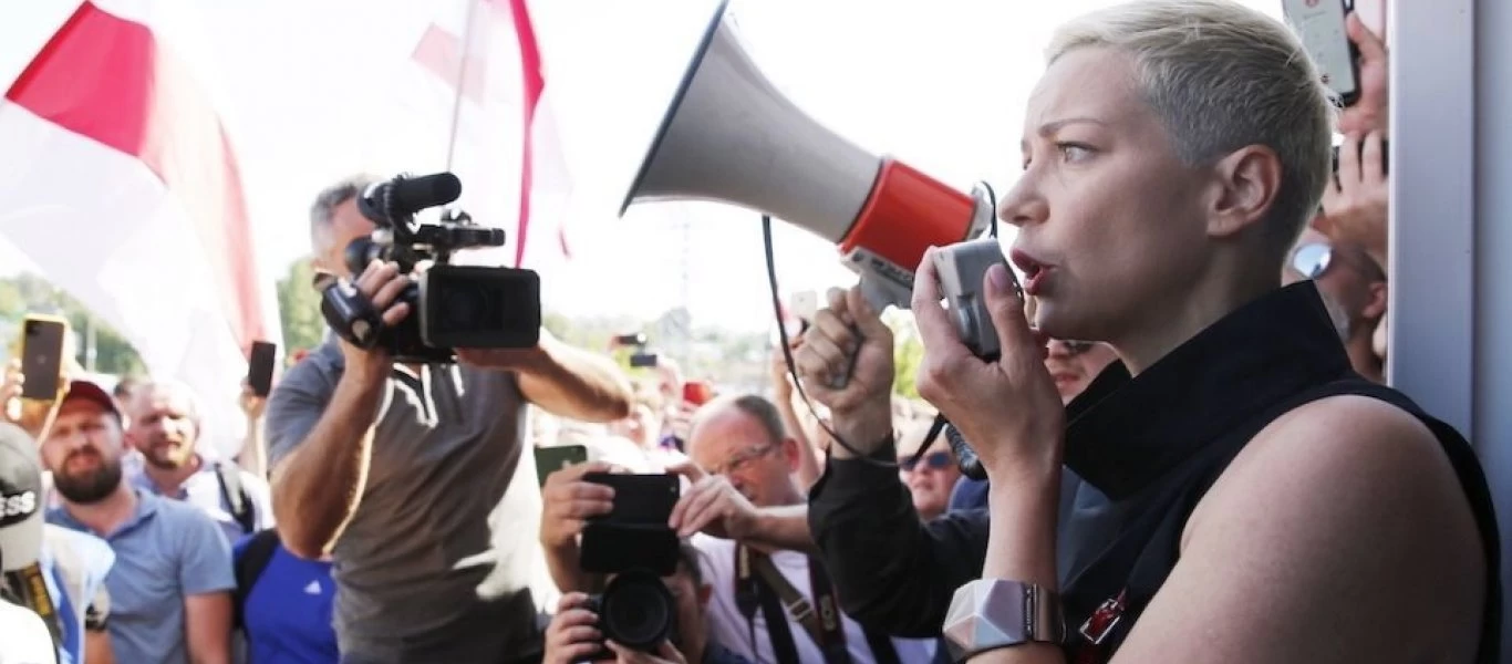 Μαρία Καλέσνικοβα: «Απείλησαν πως θα με απελάσουν ζωντανή ή σε κομμάτια»